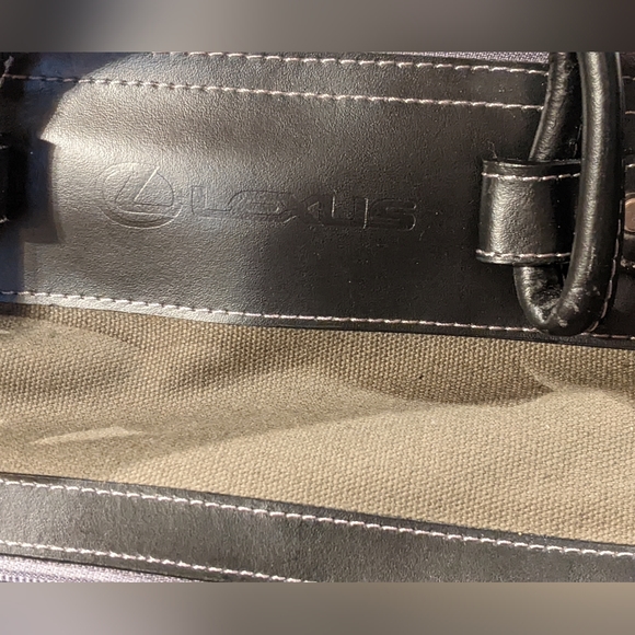 VTG Lexus Weekender Tote Bag - Picture 12 of 12